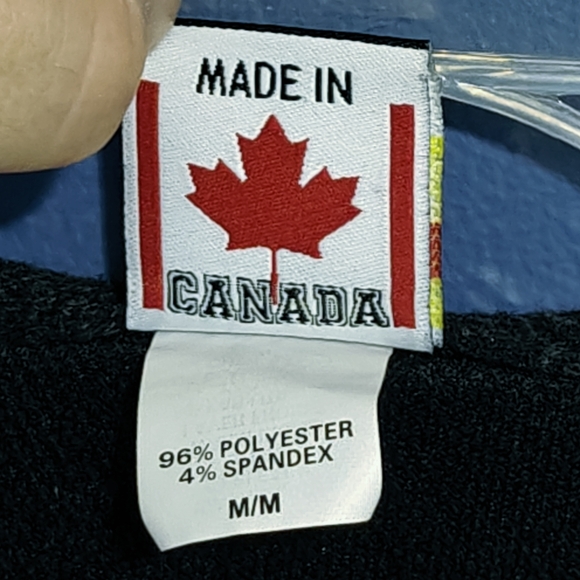 🇨🇦 Faux-wrap top by FunkD size Medium- Made In 🇨🇦 - Picture 4 of 5